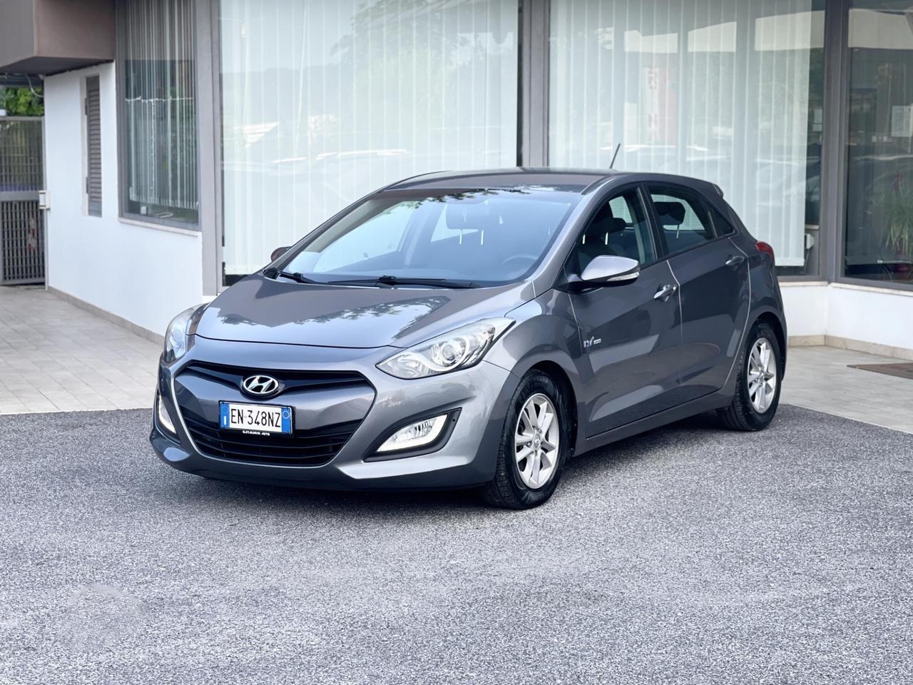 Hyundai i30 1.6 Diesel 110CV E5 Neo - 2012