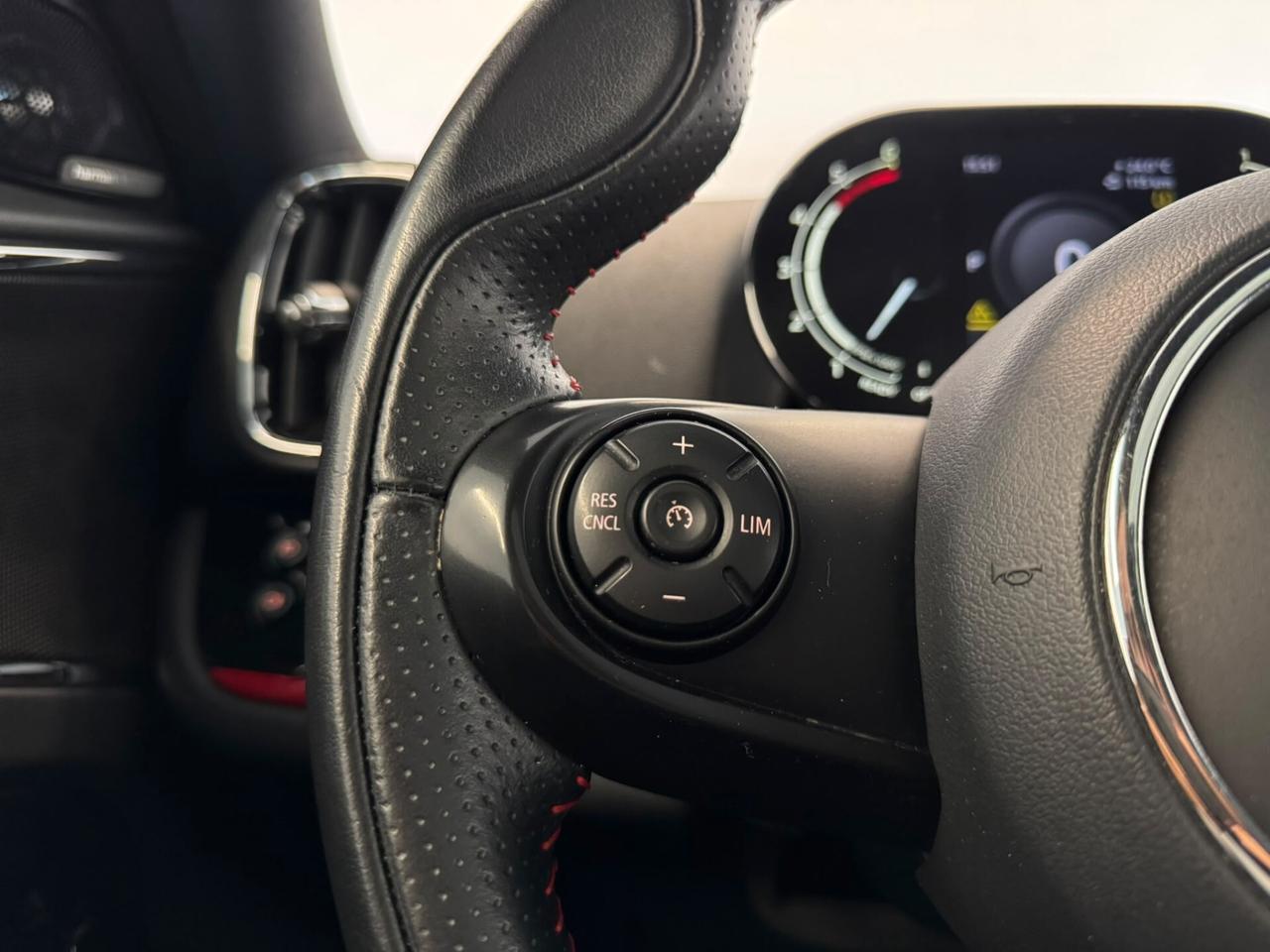 Mini Cooper SD Countryman 2.0 Business Automatica