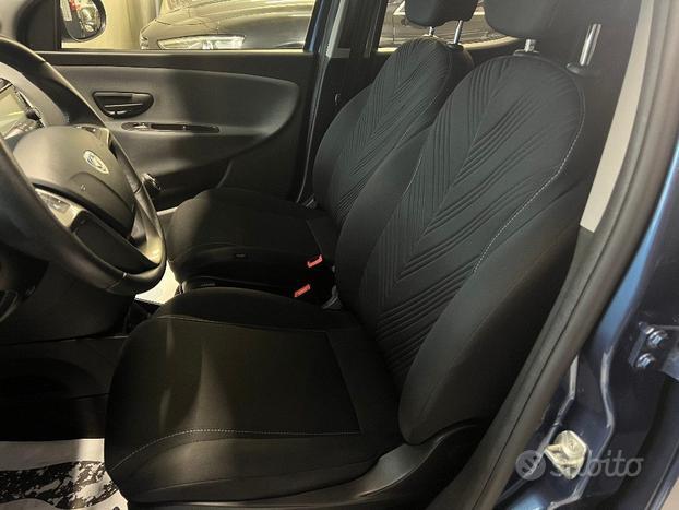 LANCIA Ypsilon 1.0 FireFly 5 porte S&S Hybrid Ec
