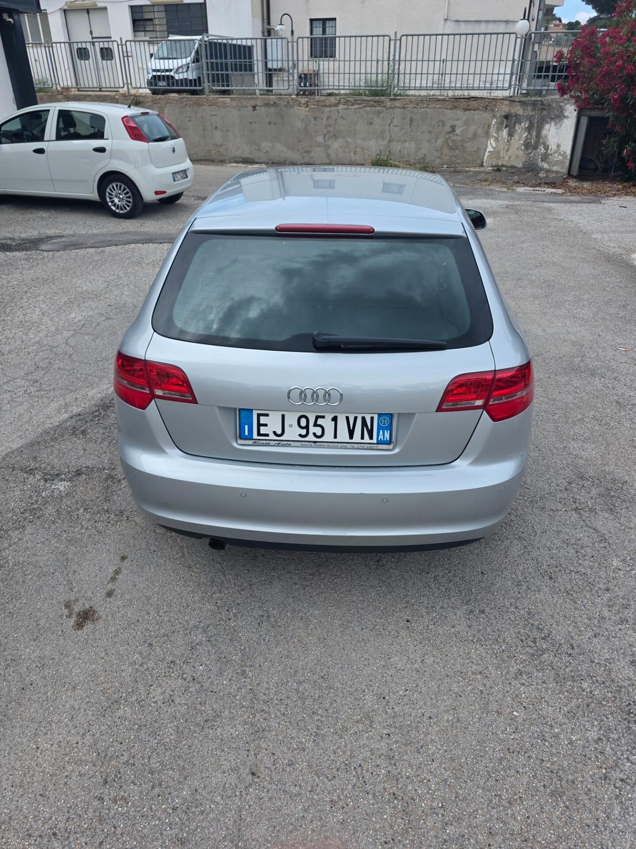 Audi A3 Neo patentati 74000" km