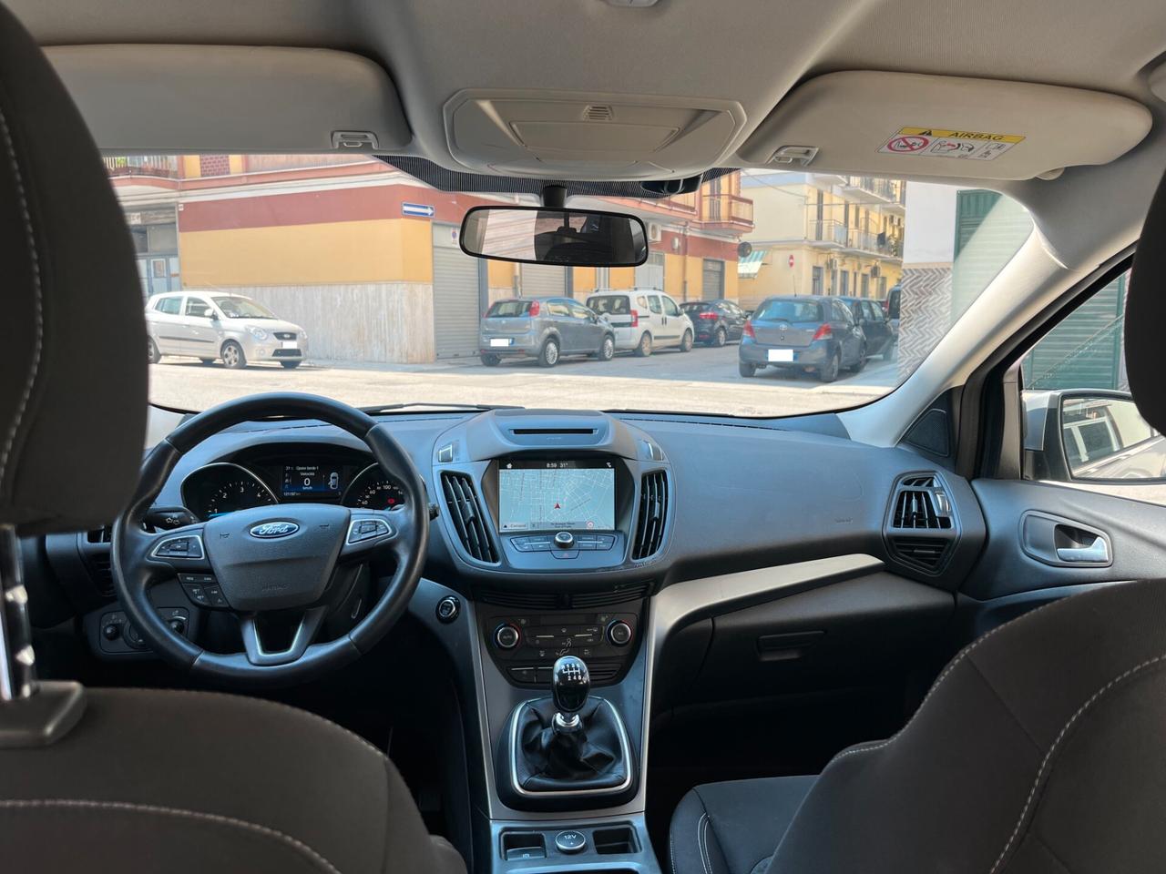 Ford Kuga 1.5 TDCI 120 CV S&S 2WD Business