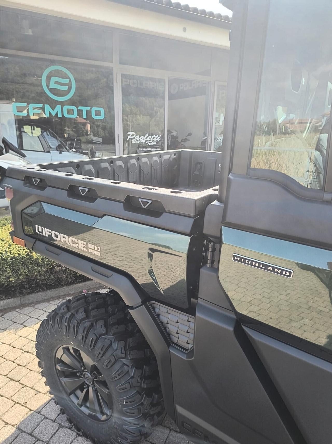 CFMOTO UFORCE 1000 PRO HIGHLAND