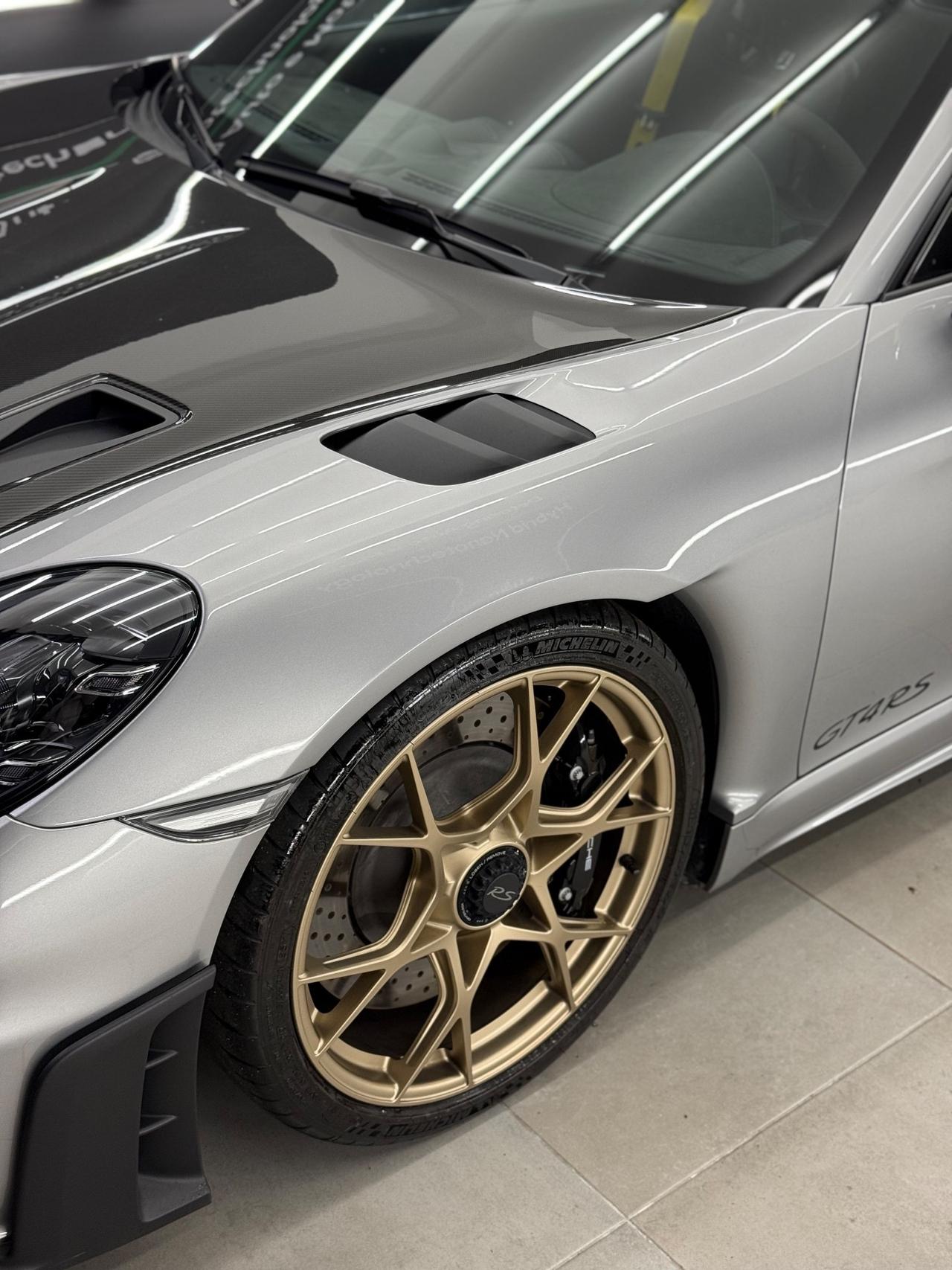 Porsche 718 Cayman 4.0 GT4 RS