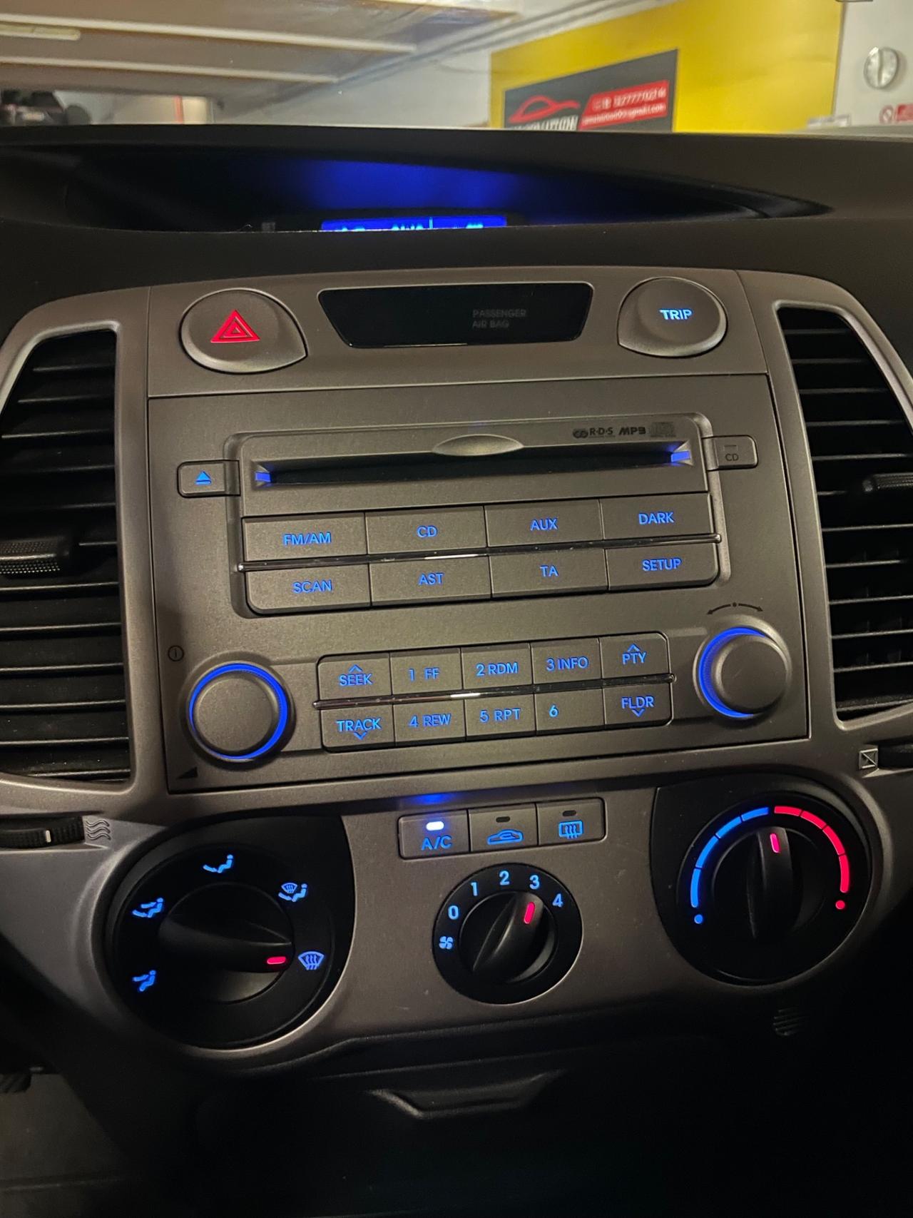 Hyundai i20 1.2 Neopatentati Euro 5 12.000 Km