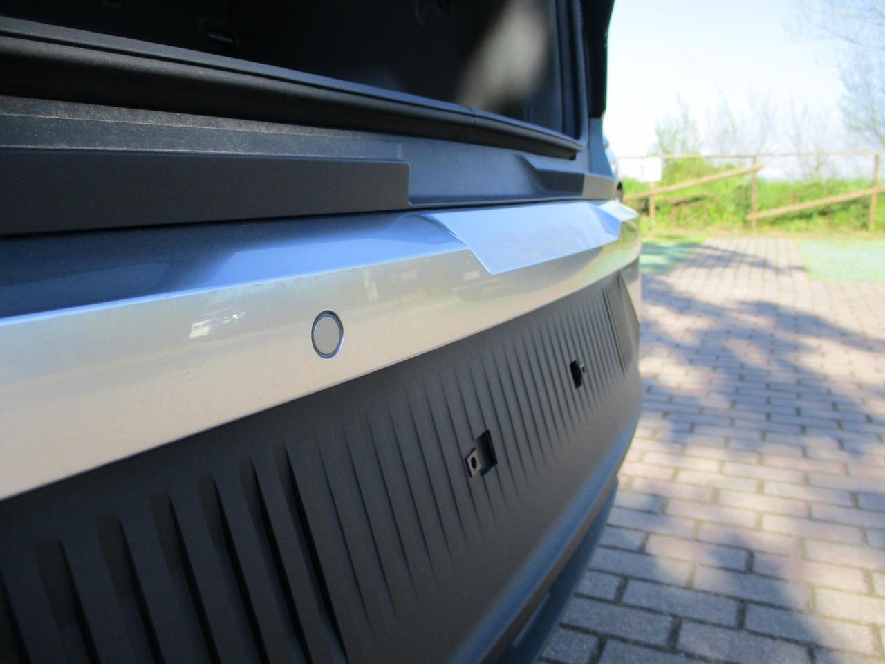 Kia EV3 81,4 kWh Earth - PRONTA CONSEGNA