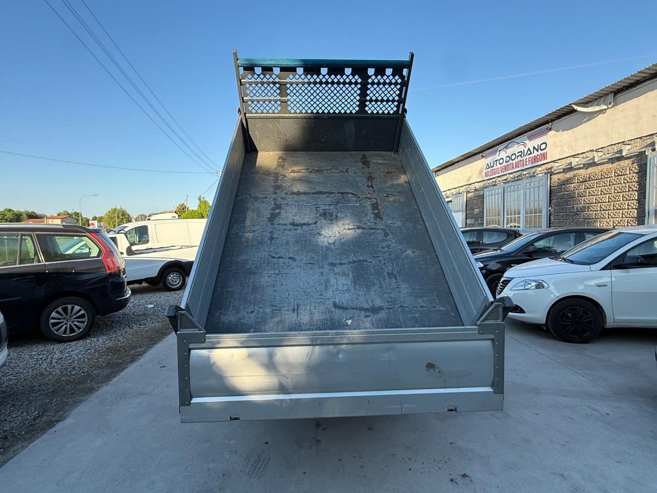 Mahindra Goa 2.2 4WD DC Pick-Up ribaltabile