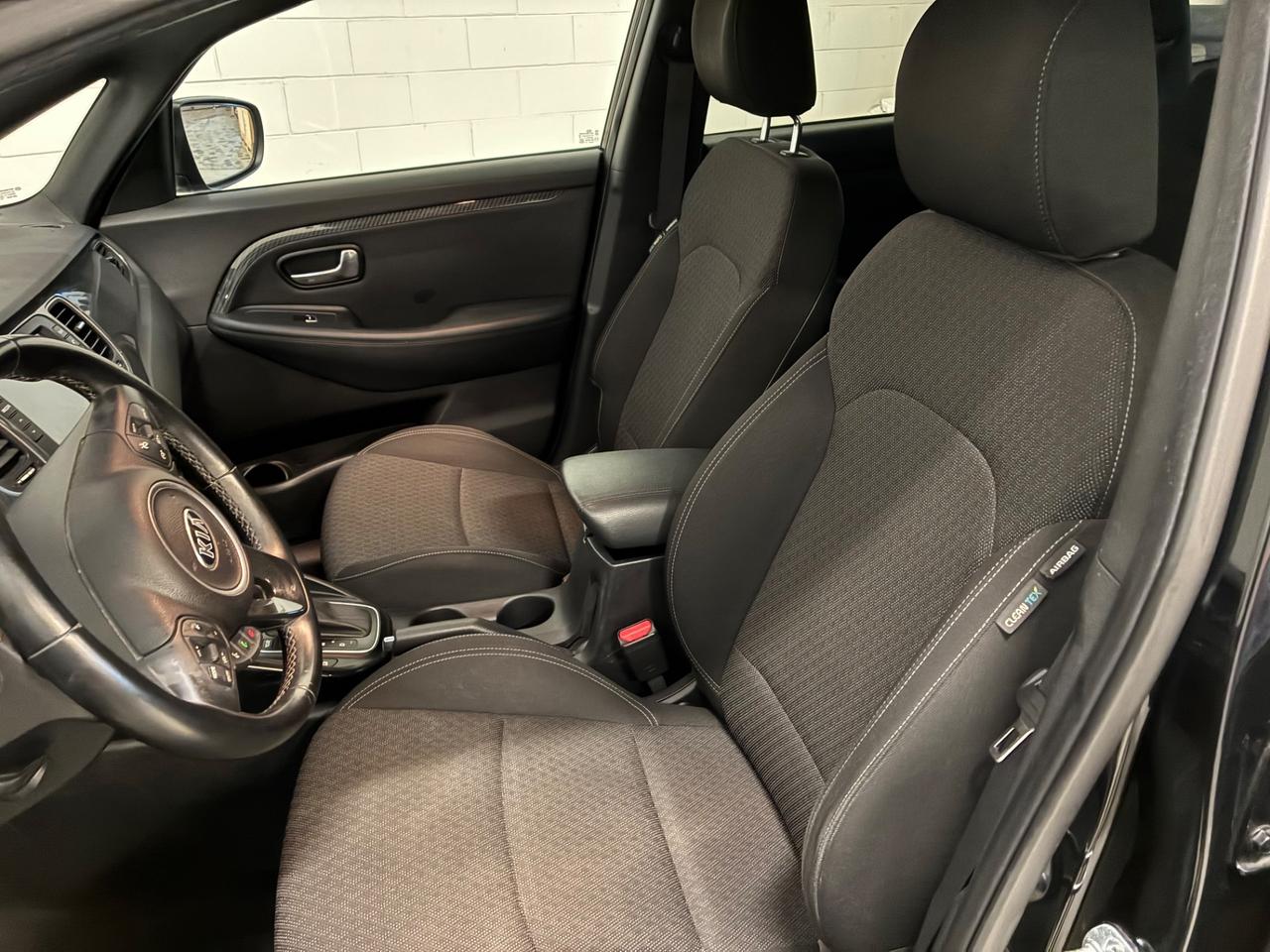 Kia Carens 1.7 CRDi 141 CV DCT Business Class 7pti