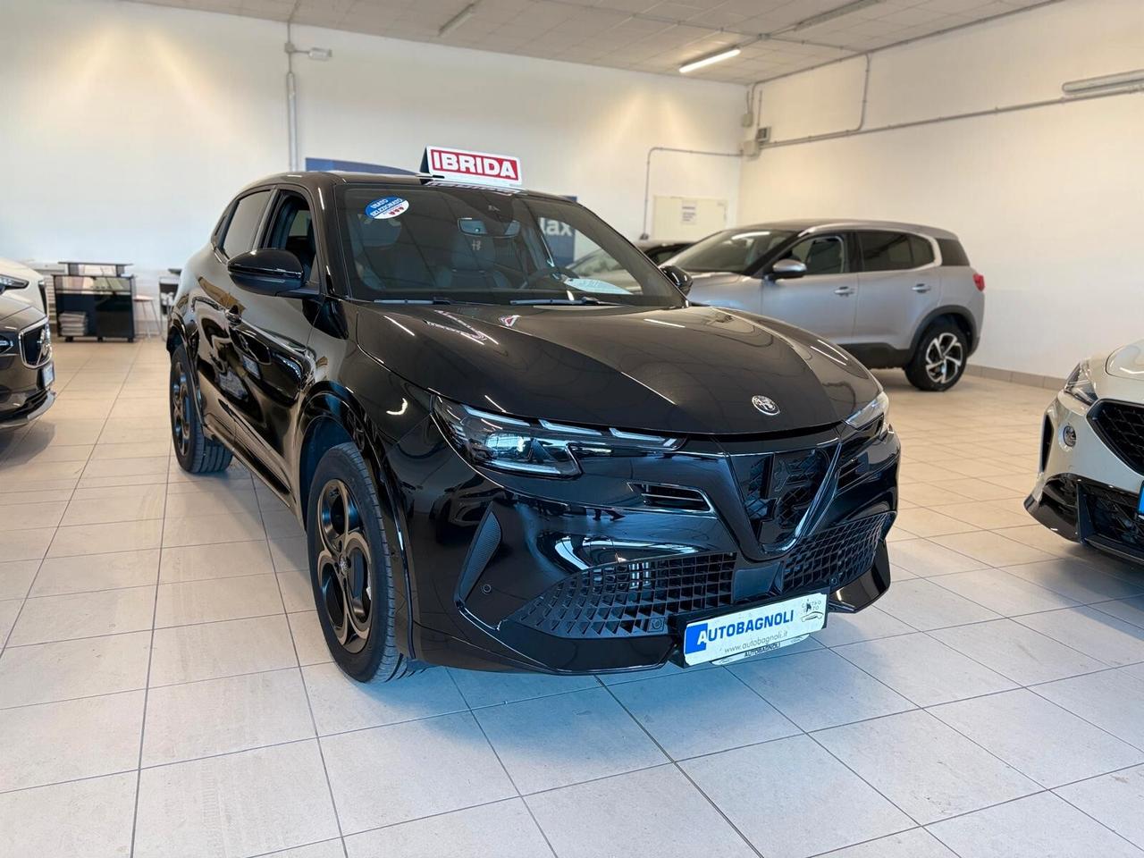 Alfa Romeo Junior INTENSA Hybrid 145 eDCT6 Q4 SPOTICAR