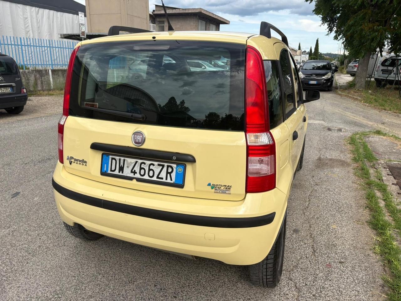 Fiat Panda 1.2 Dynamic natural power 2009 196.000 km