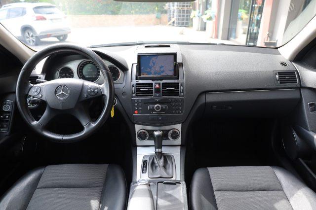 MERCEDES-BENZ C 220 CDI S.W. Avantgarde AMG NAVI Comand Xenon PDC