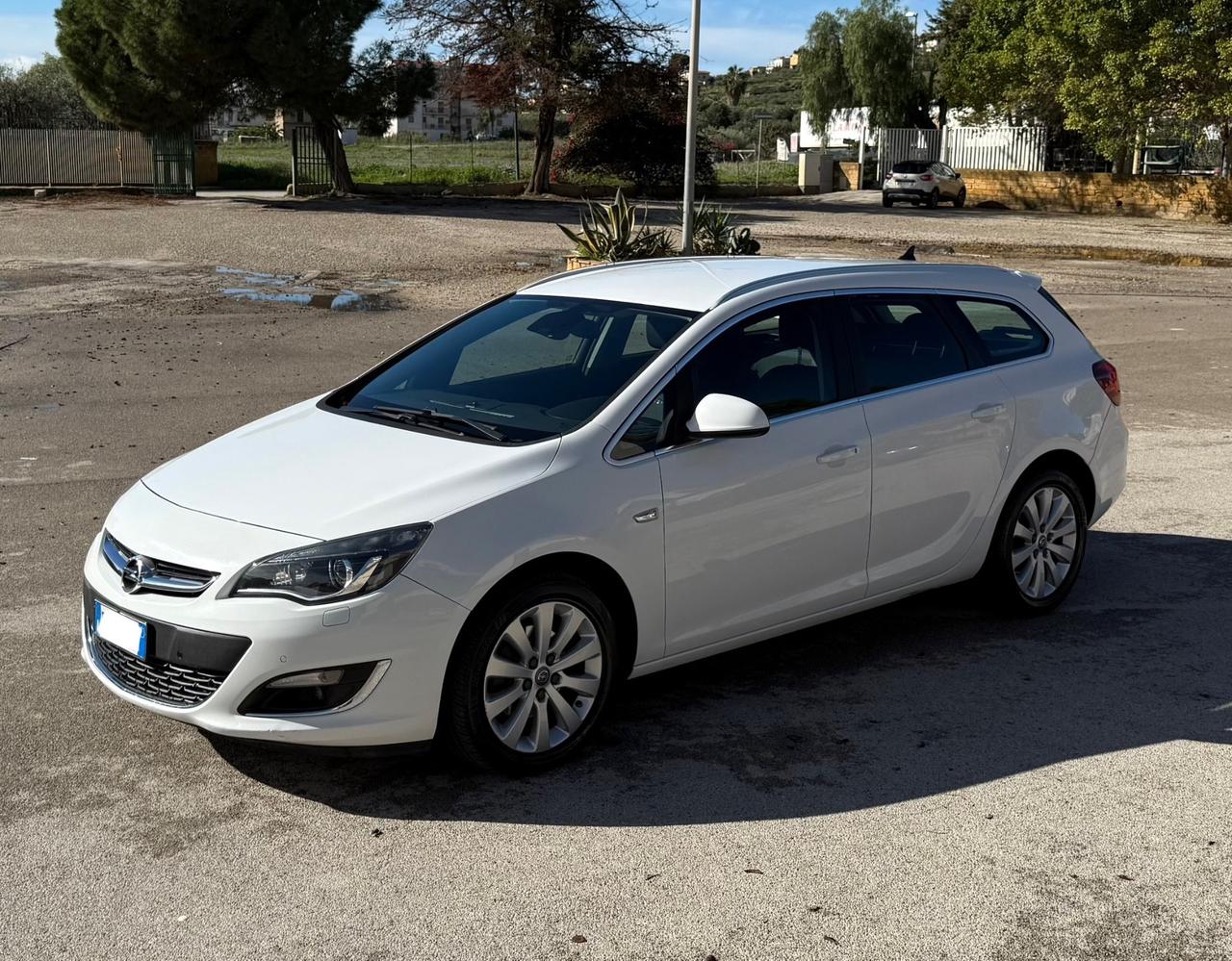 Opel Astra 1.6 CDTi Finanziaria senza busta paga
