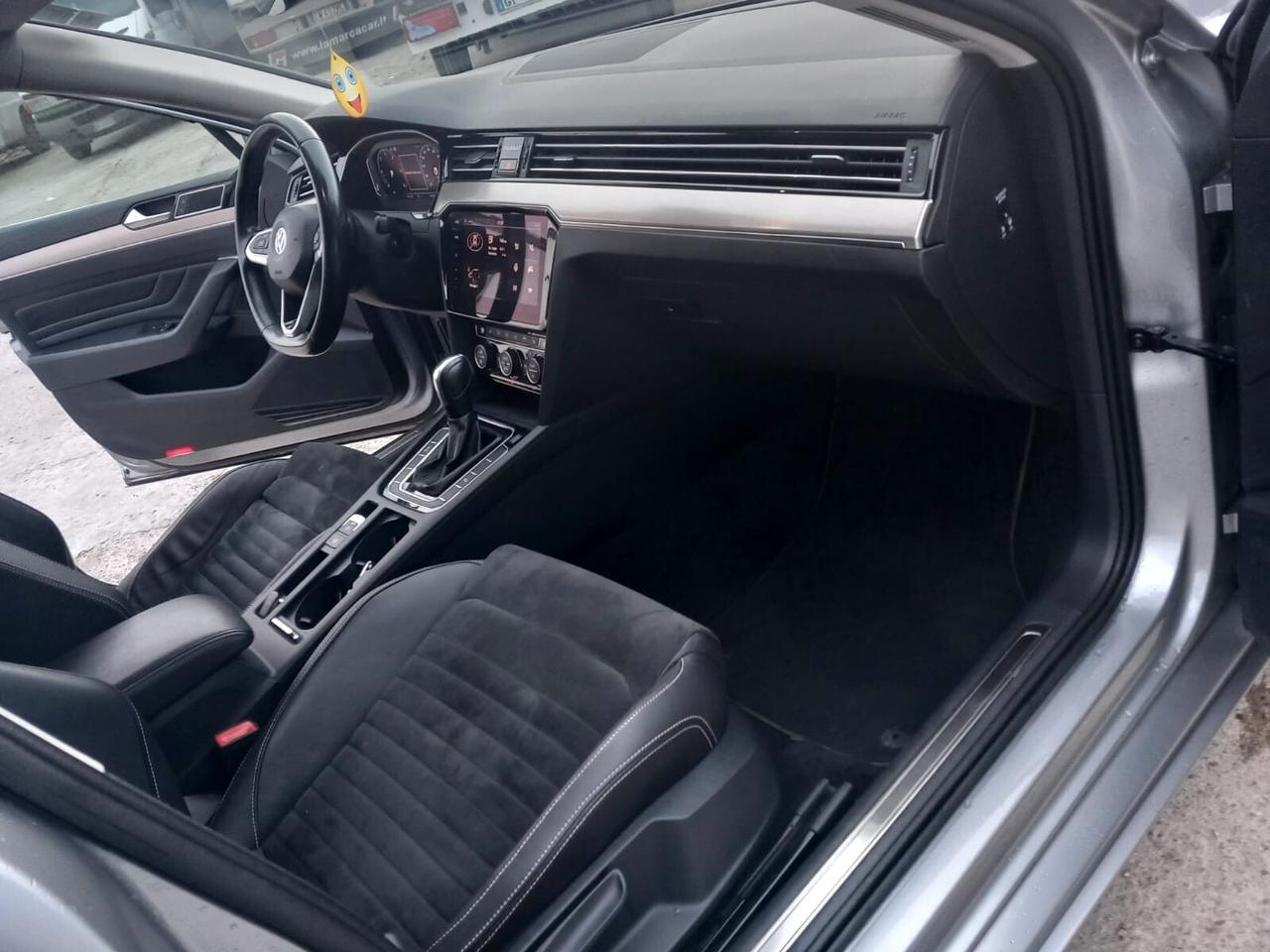 Volkswagen Passat 2.0 TDI SCR DSG Executive BMT