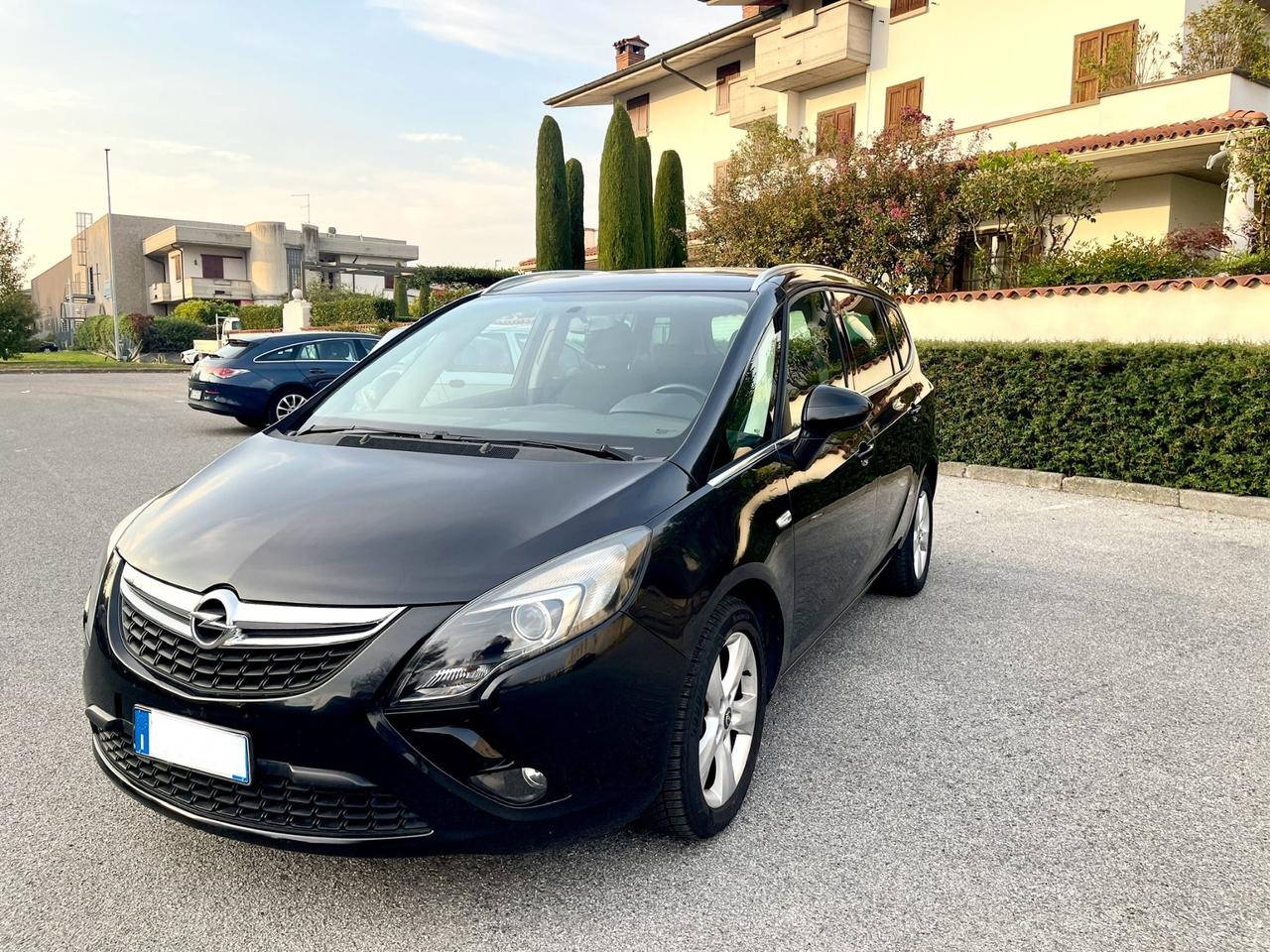 Opel Zafira Tourer 1.4 Turbo 140CV GPL Cosmo 7 Posti 2013