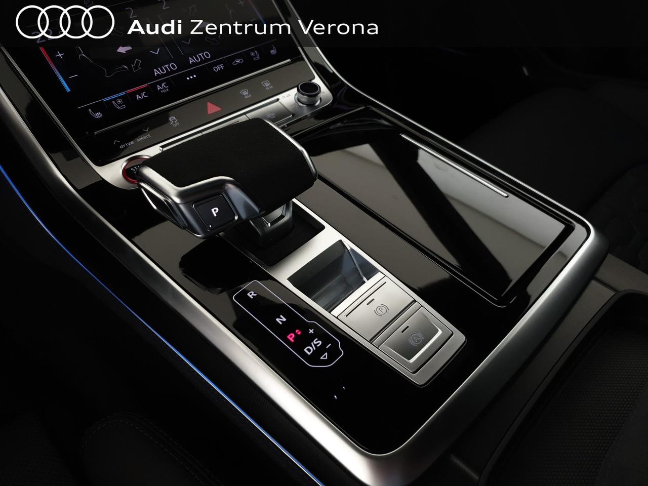 4.0TFSI 640CV tiptronic Performance