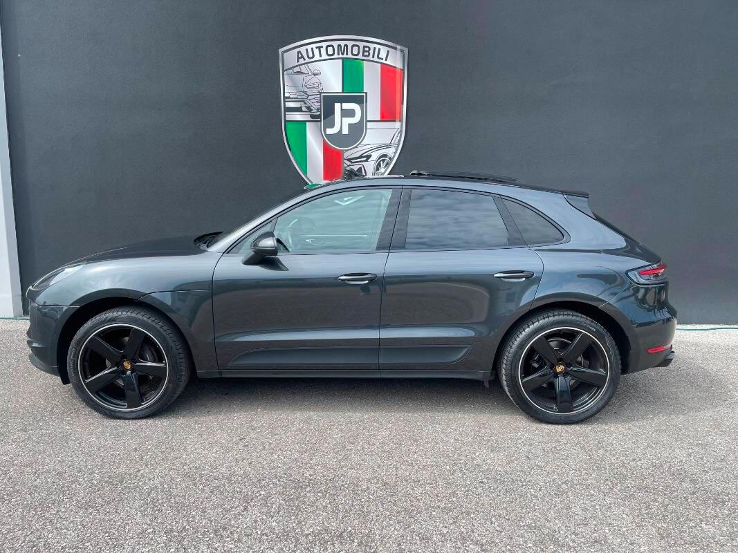 Porsche Macan 2.0 245cv RESTYLING pdk CHRONO PANORAMICO PASM