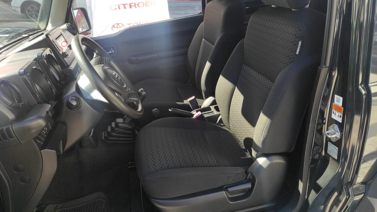 SUZUKI JIMNY 4X4 RIDOTTE 4 POSTI GANCIO TRAINO
