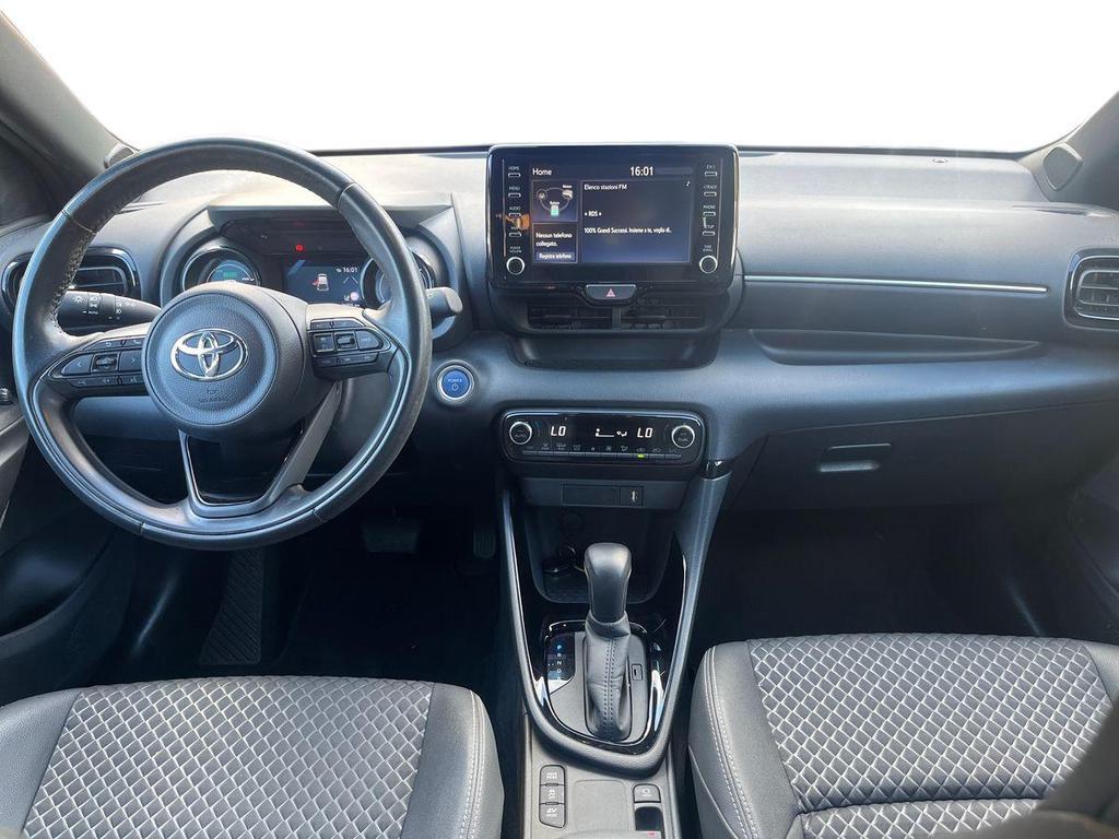 Toyota Yaris 1.5 hybrid Style