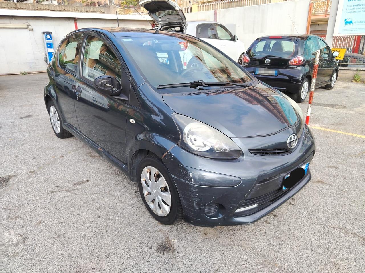 Toyota Aygo 1.0 12V VVT-i 5 porte Orange Connect