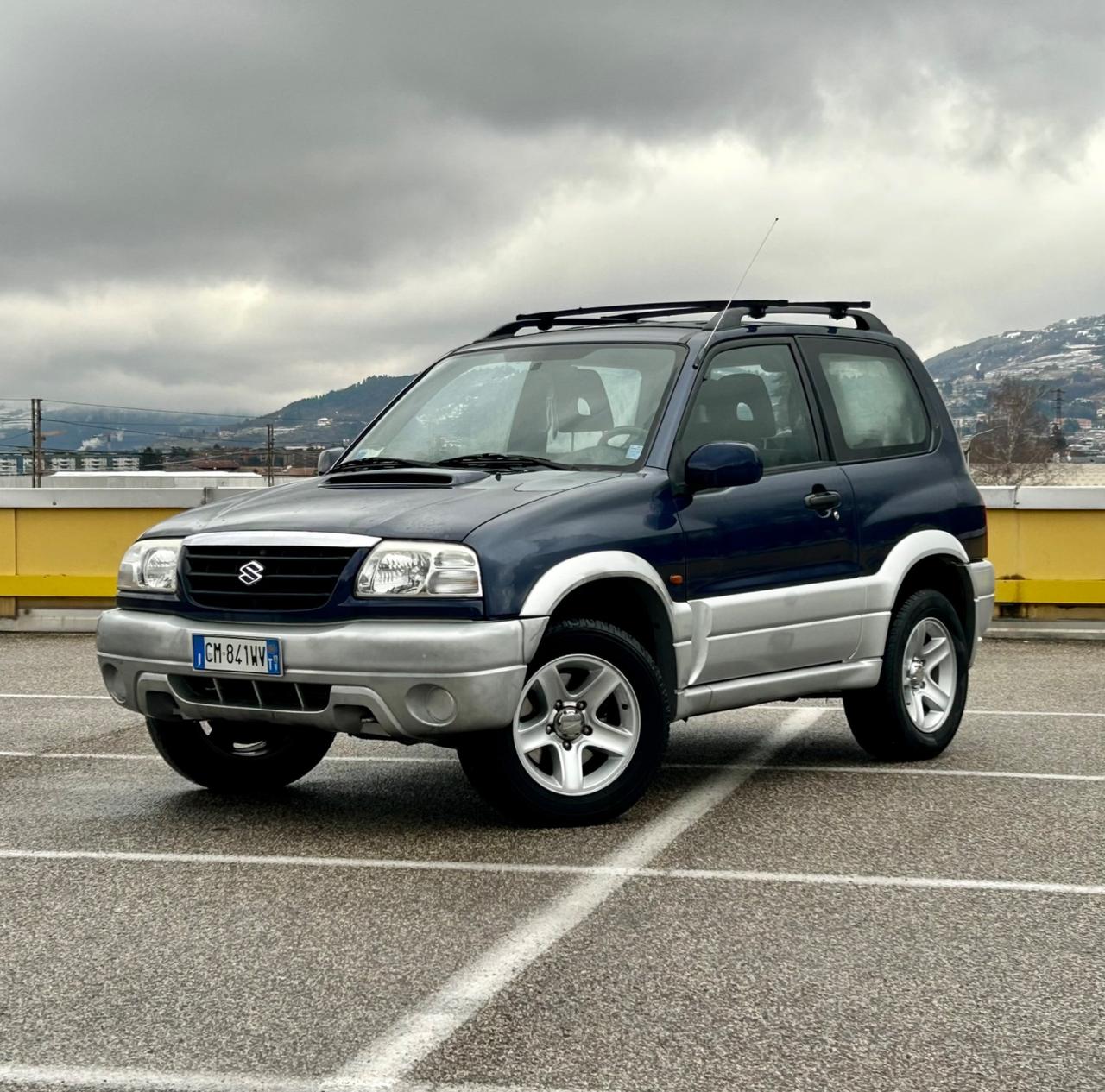 Suzuki Grand Vitara 2.0 TD 16V 3 porte 107.000km