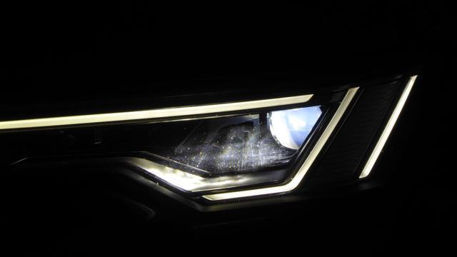 AUDI A6 Avant 40 2.0 TDI Quattro Ultra S-Tronic Business