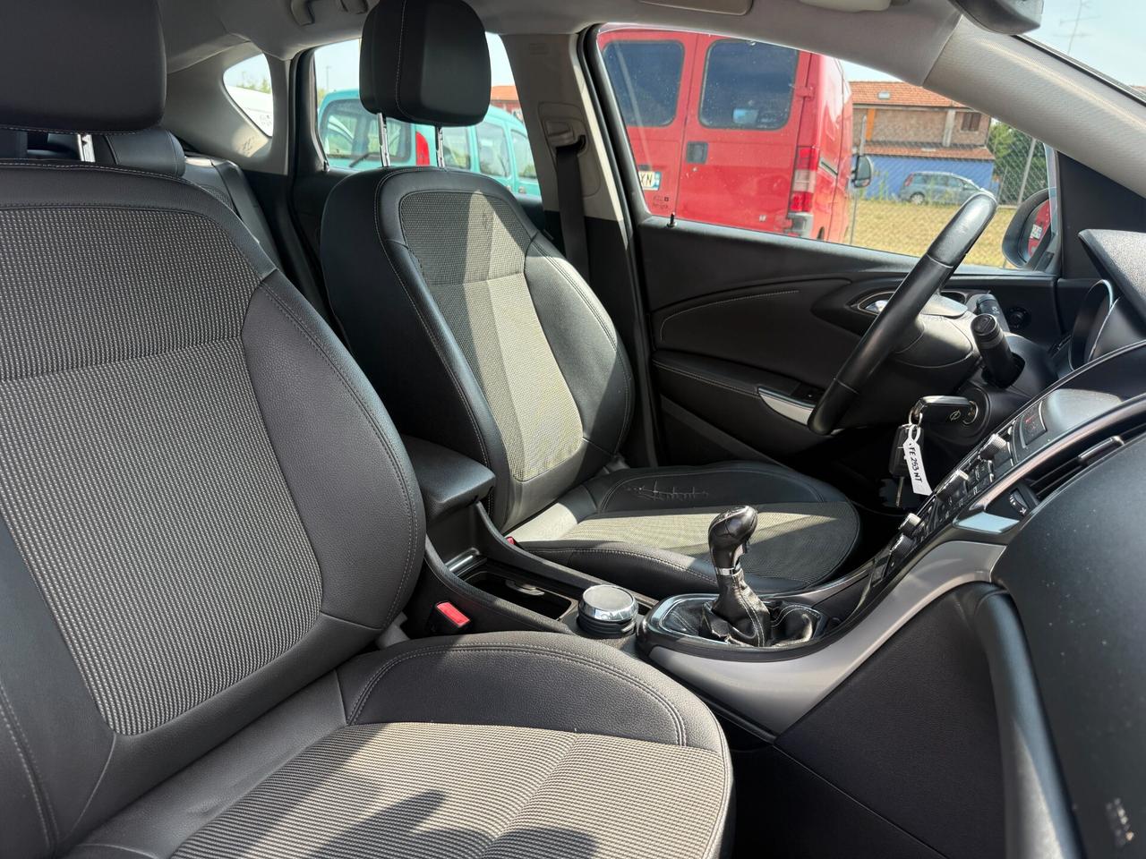 Opel Astra 1.7 CDTI 110CV 5 porte Cosmo