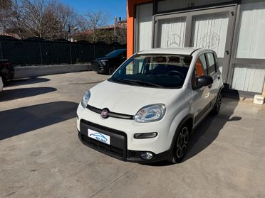 Fiat Panda 1.0 FireFly S&S Hybrid City Cross