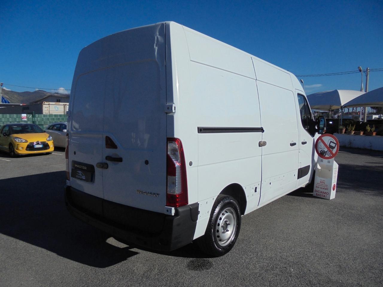 Renault Master T33 2.3 dCi 135 PC-TN L2H2 Ice