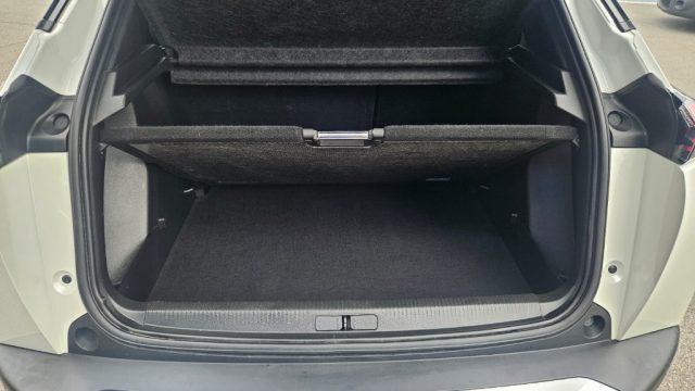 PEUGEOT 2008 BlueHDi 130 S&S EAT8 GT