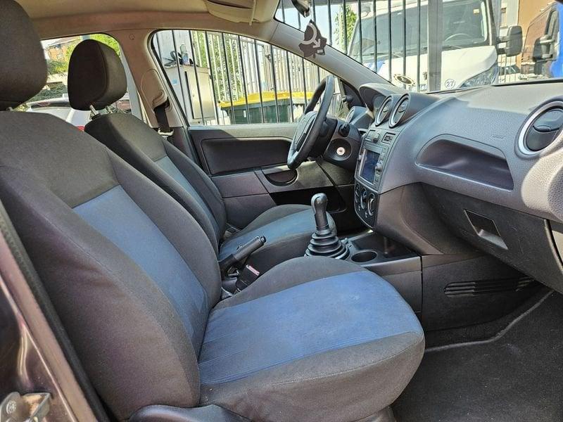 Ford Fiesta Fiesta 5p 1.4 Ghia