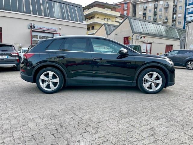 Audi Q4 35 e-tron Business Advanced