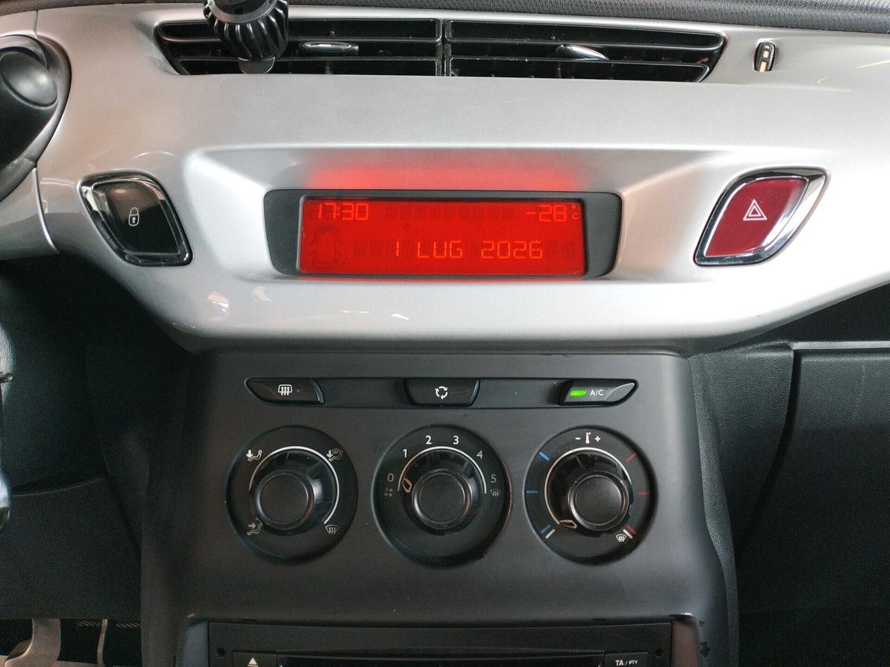 Citroen DS3 1.4 hdi Chic 70cv *NEOPATENTATI*