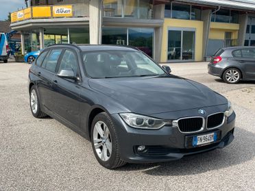 Bmw 318 xDrive Touring