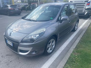 Renault Scenic Scénic X-Mod 1.5 dCi 110CV EDC Luxe