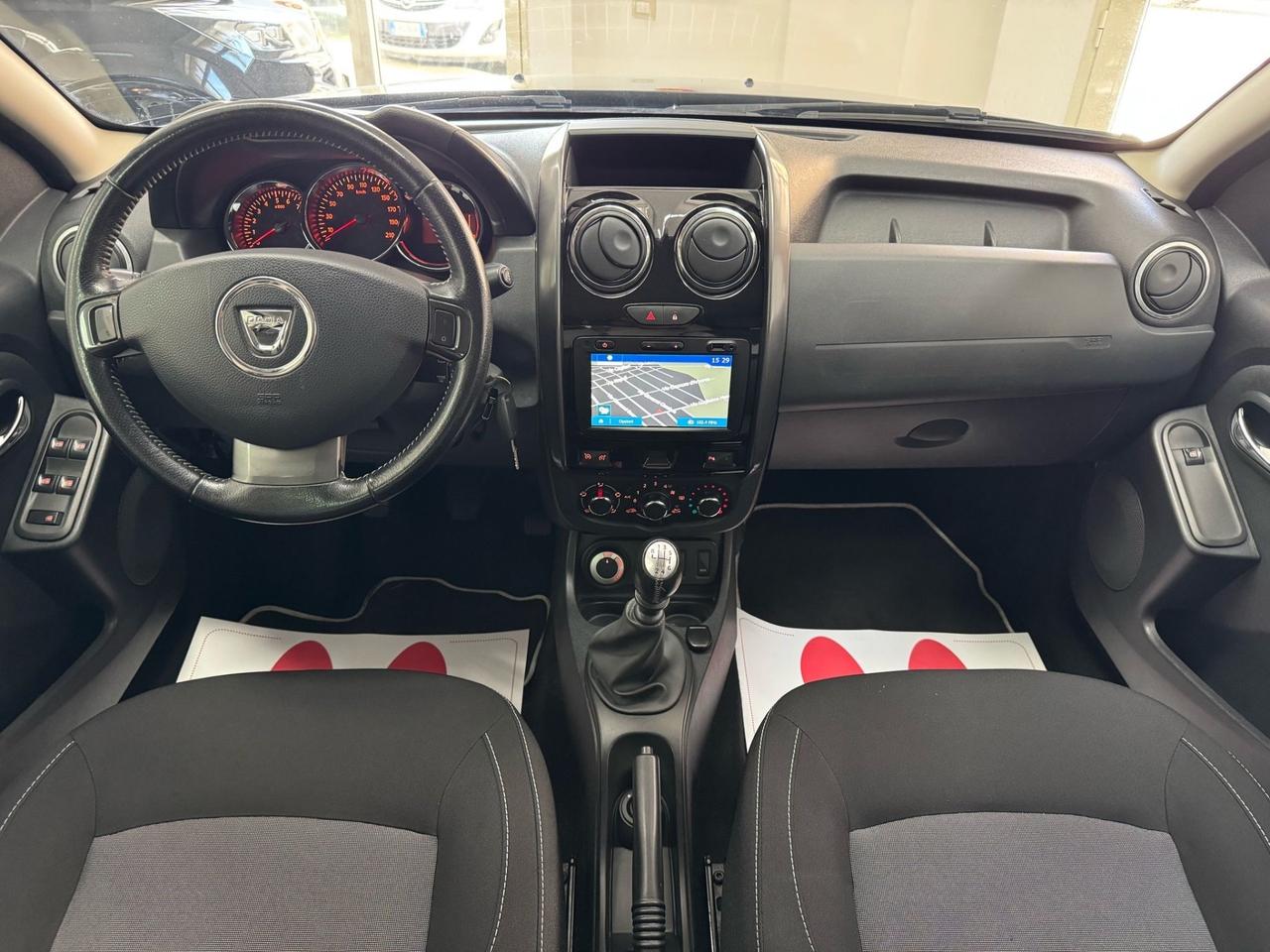 Dacia Duster 1.5 dCi 110CV 4x4/navi/ 2015