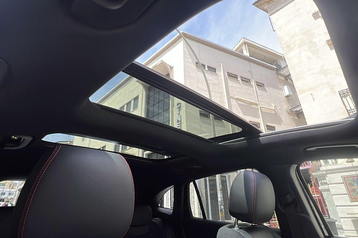 MERCEDES GLA 220 d Automatic 4Matic Premium