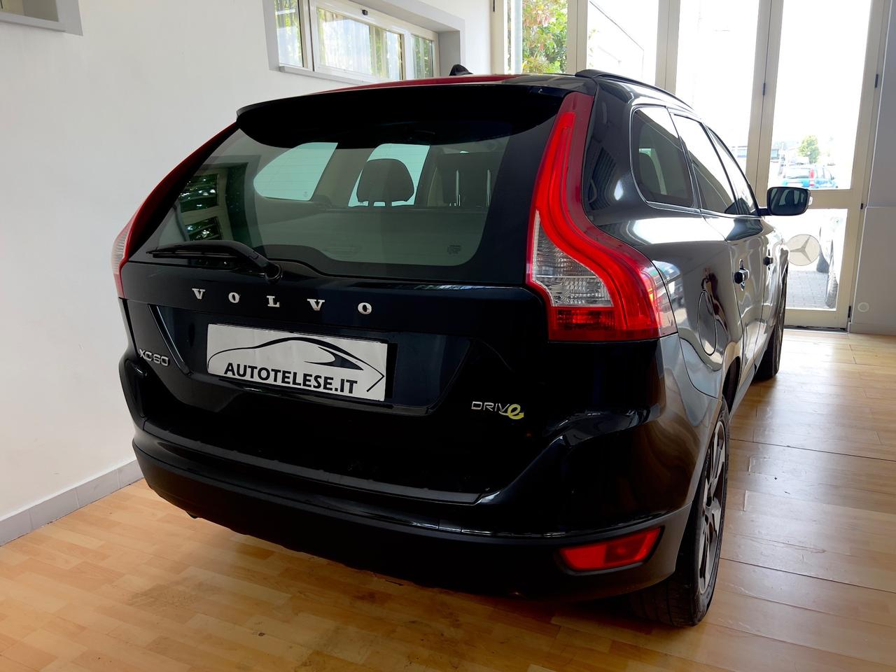 Volvo XC 60 XC60 D3 Geartronic Kinetic