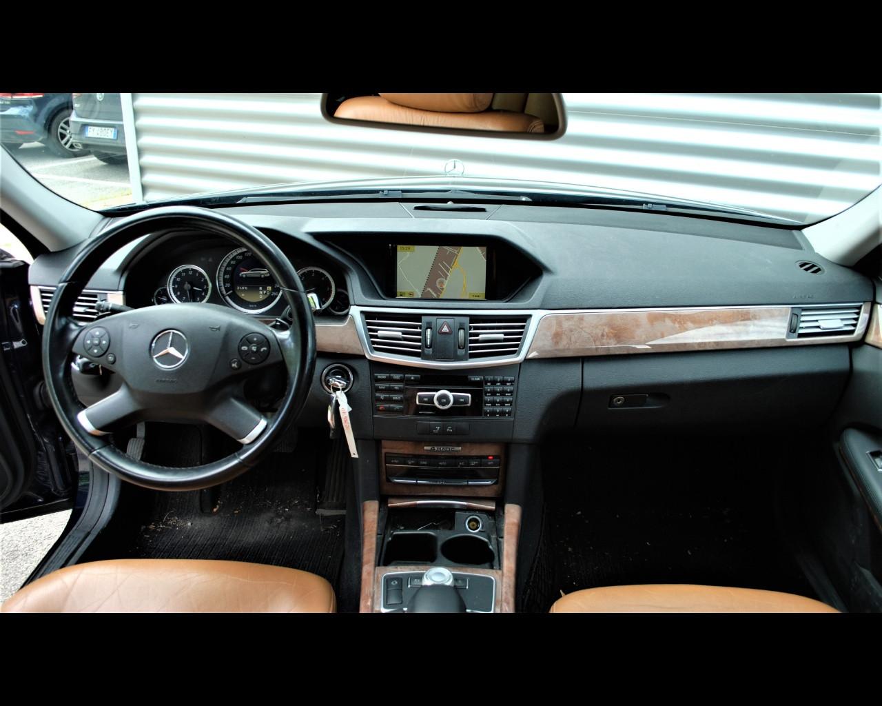 Mercedes-Benz Classe E - W212 E SW 350 cdi BE Elegance Plus 4matic 265cv auto