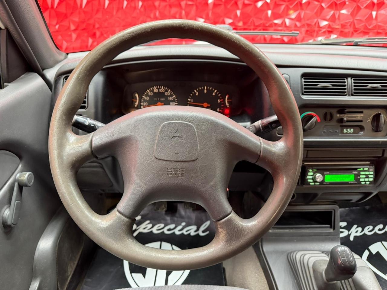 Mitsubishi L200 2.5 TDI 4WD Magnum Club Cab Pick-up