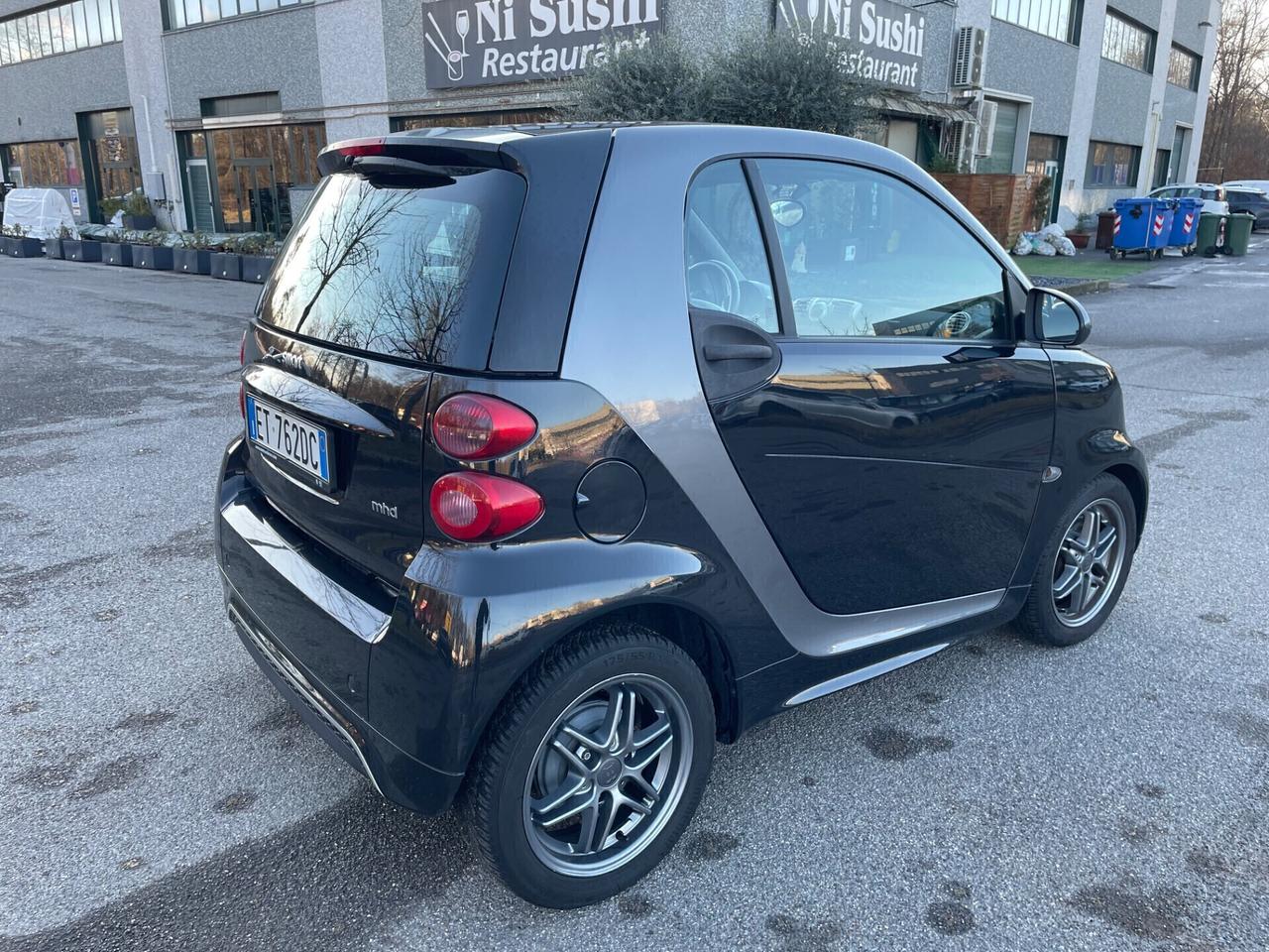 Smart ForTwo 1000 52 kW MHD coupé pulse