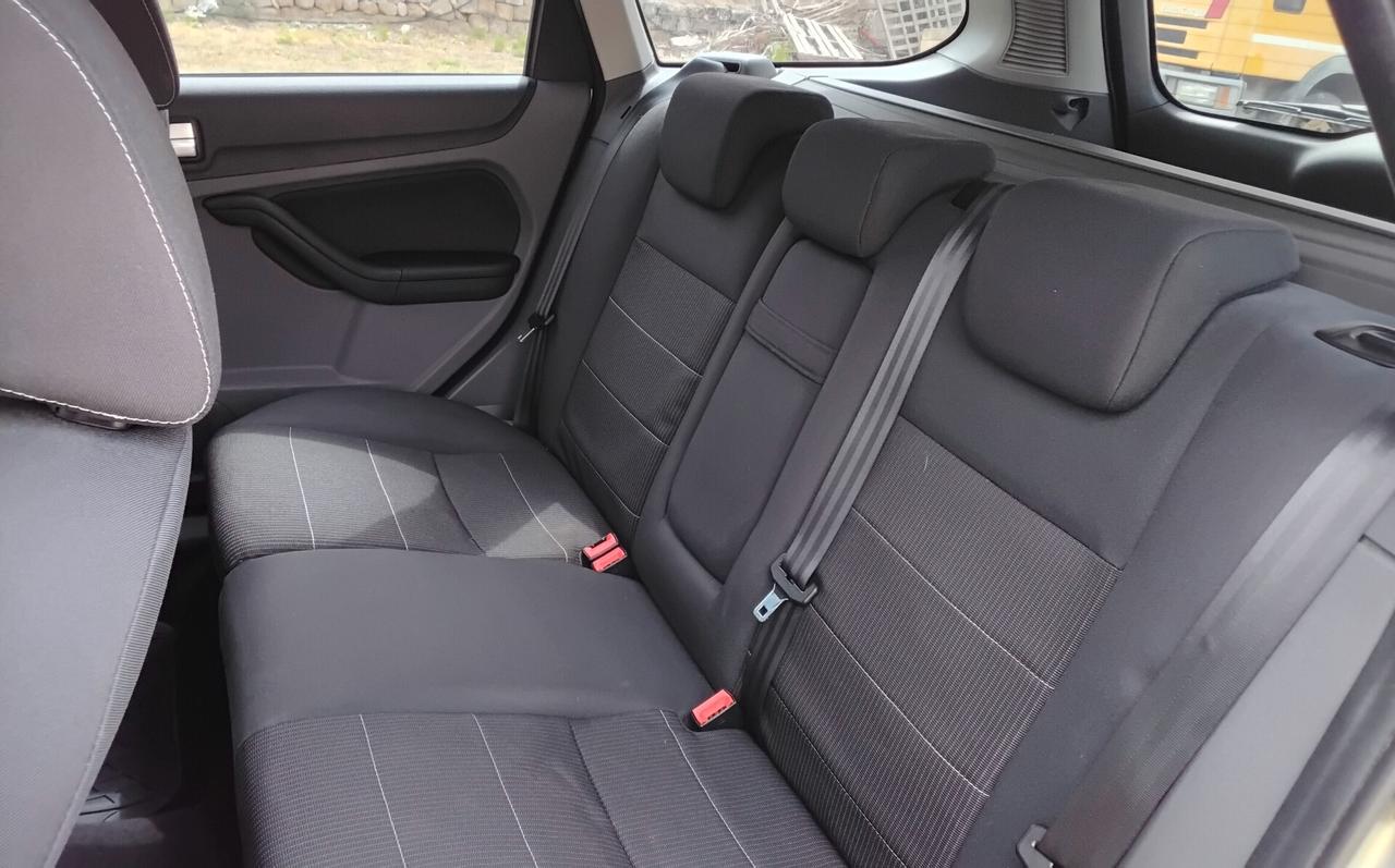 Ford Focus 1.6 TDCi (110CV) SW Tit. DPF