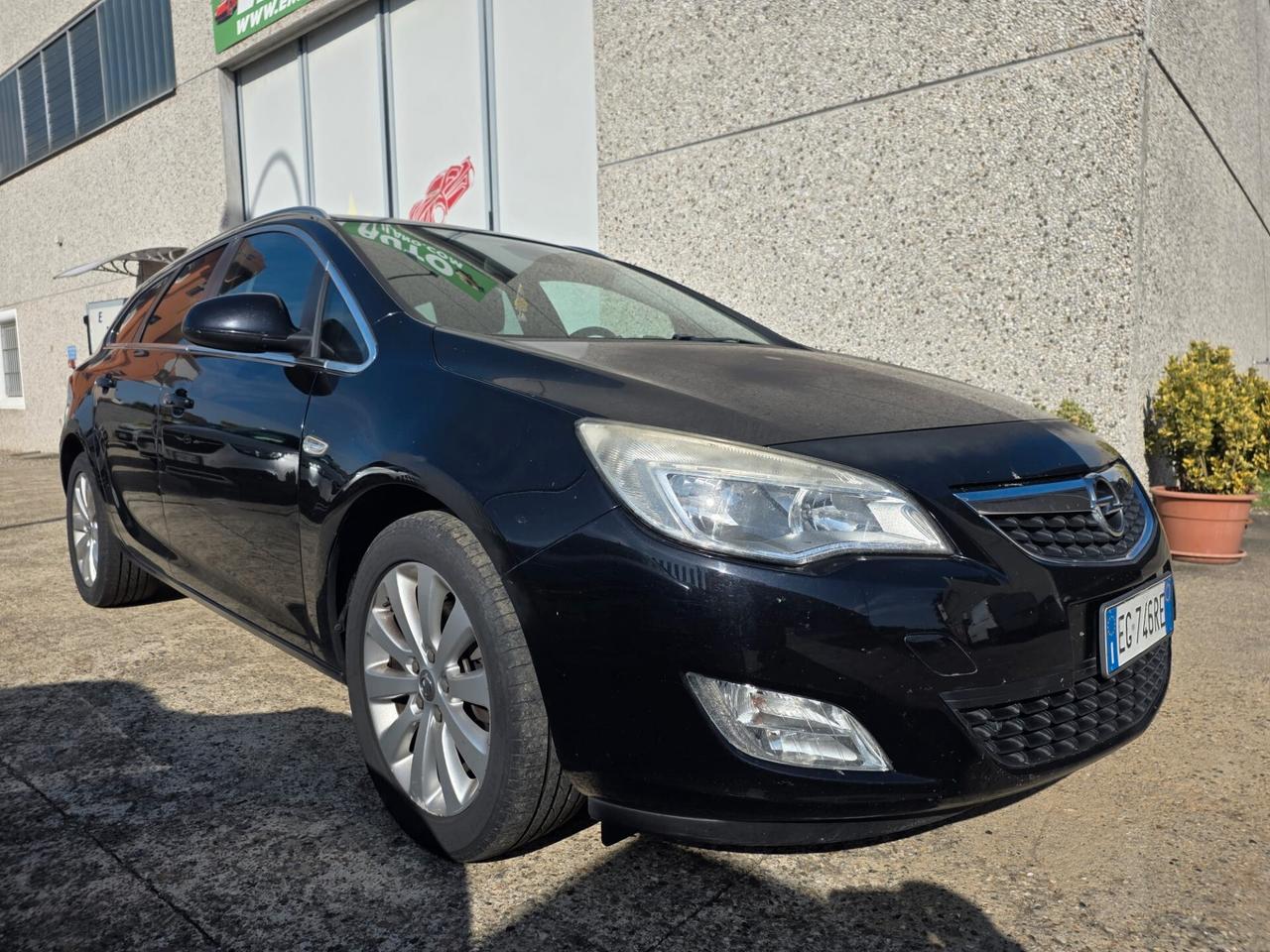 Opel Astra 1.7 CDTI 110CV Sports Tourer Cosmo