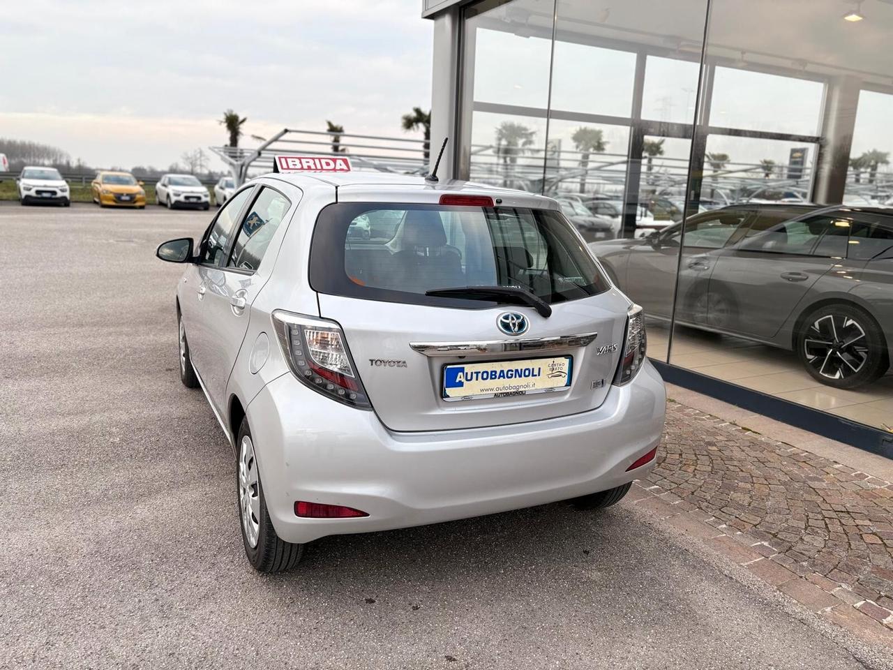 Toyota Yaris LOUNGE 1.5 Hybrid 5 porte