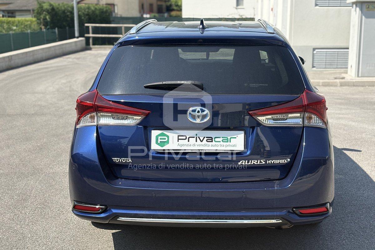 TOYOTA Auris Touring Sports 1.8 Hybrid Lounge