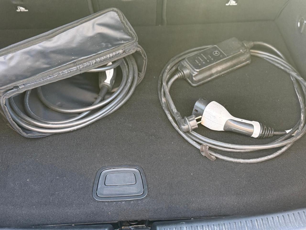 Mercedes-benz A 250 PLUG-IN "ALLESTIMENTO 45 S" ESCLUSIVA AFFARE
