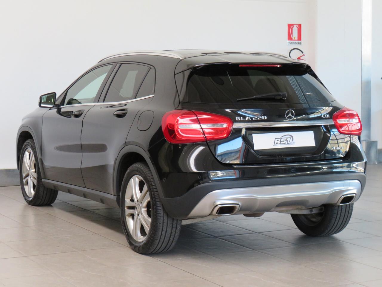 Mercedes-benz GLA 220 4matic premium