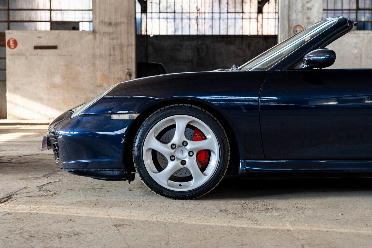 Porsche 911 Carrera 4S cat Cabriolet