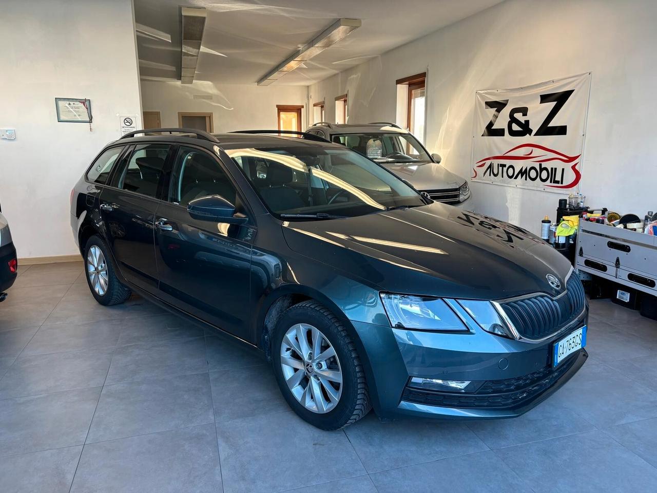 Skoda Octavia 1.6 TDI 115 CV Wagon Executive anno 2020!