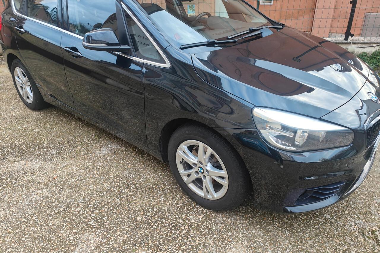 Bmw 2er Active Tourer 214d Sport