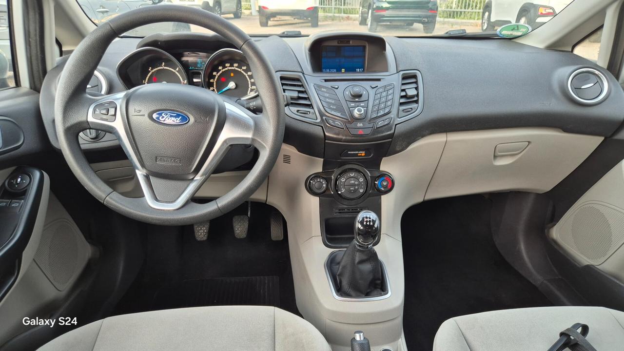 Ford Fiesta 1.6 TDCi 95CV 5 porte Titanium