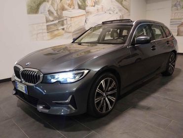BMW 320d xDrive Touring Luxury -TETTO - LED - GAR.24 MESI